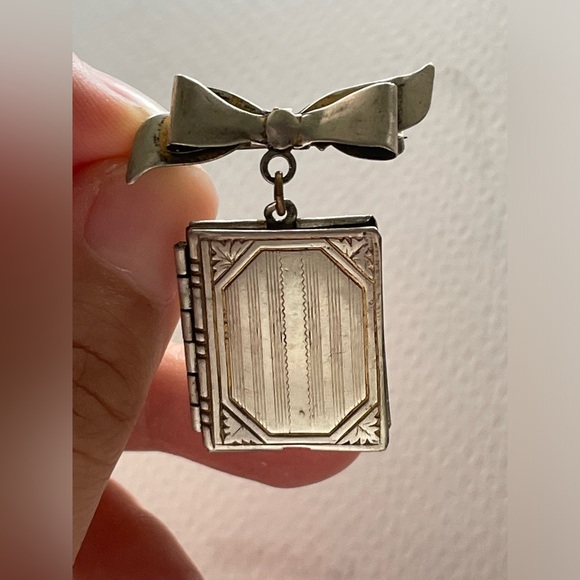 Sterling Silver Dangling Book Locket & Bow Pendant Brooch - 1 3/8" Tall - Picture 5 of 11